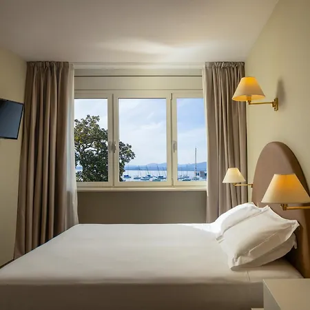 Hotel Nettuno Bardolino Exterior photo